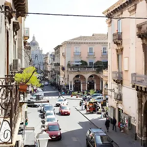 Nocleg ze śniadaniem Catania Inn Rooms
